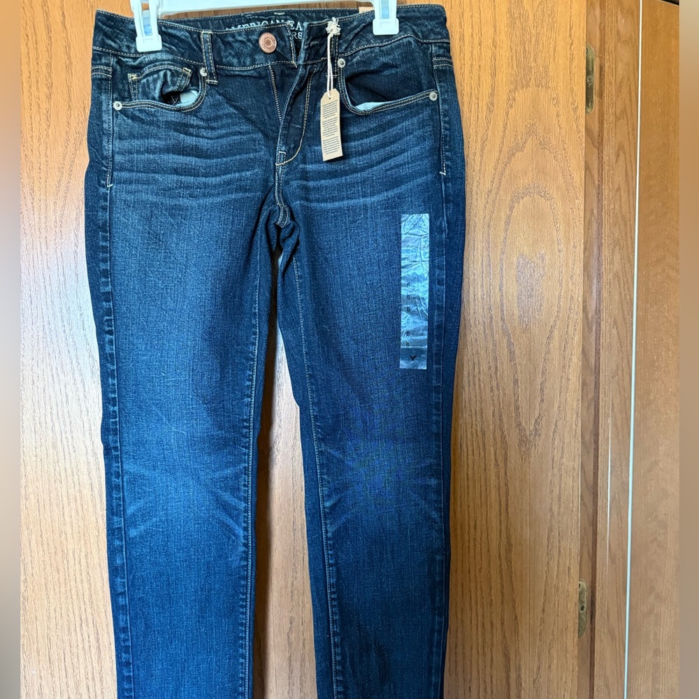 American Eagle Outfitters Dark Blue Skinny Jeans Size 6 NWT